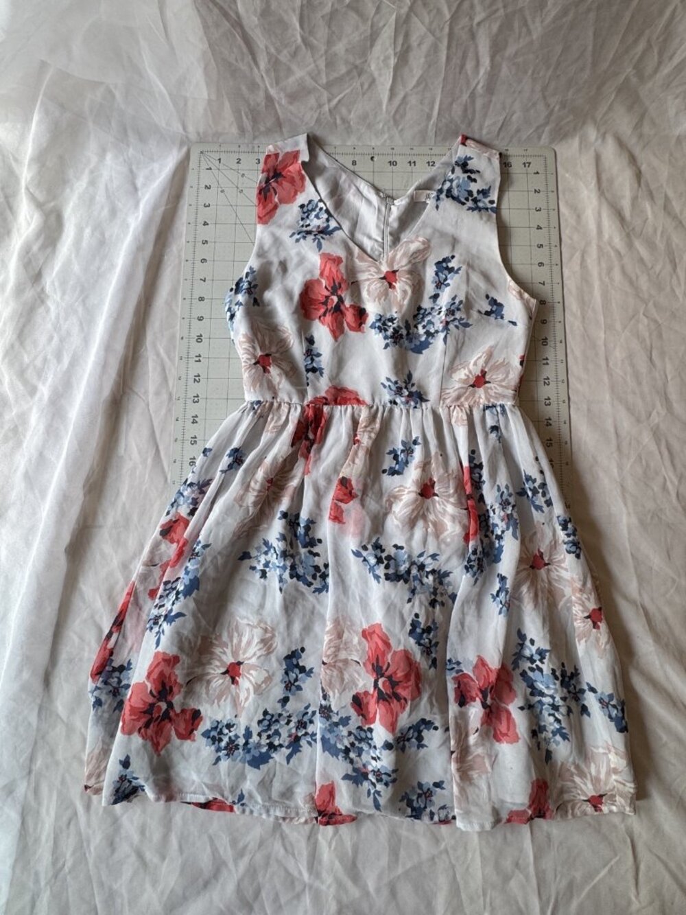 JACK Women's Floral Fit & Flare Mini Dress Size 2